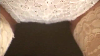 Honey in Toilet Pissing