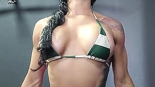 Toned Bikini Biceps and Exposed Venous Muscles