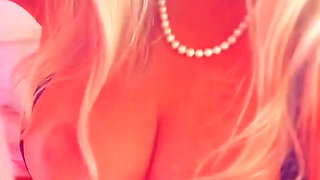 Pantyhose and Cameltoes