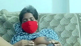Desi Indian GF Hard Pussy Fingering and Clit Rubbing with Loud Moaning Orgasm. His Magic Finger Always Make Me Unctrolled