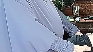 Dish Horny Alien Just Came Out of Space