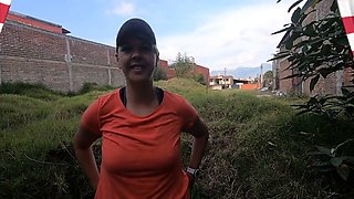 Amateur Blowjob in the Garden