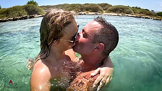 Real-life Underwater Sex in the Ocean?! Private Vacation Pussy Insemination!